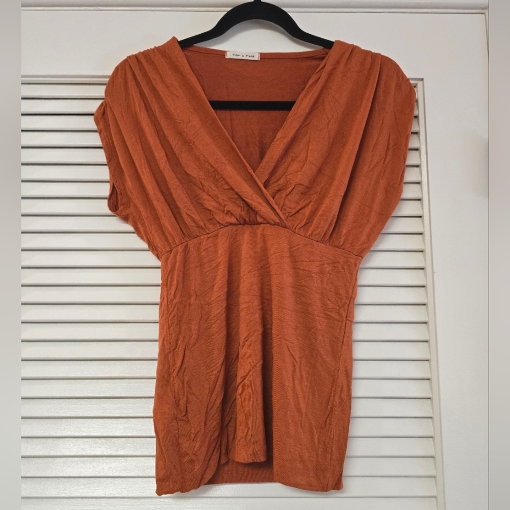 Tea N Rose - Burnt Orange V-Neck Ruched Shoulder Detail Top